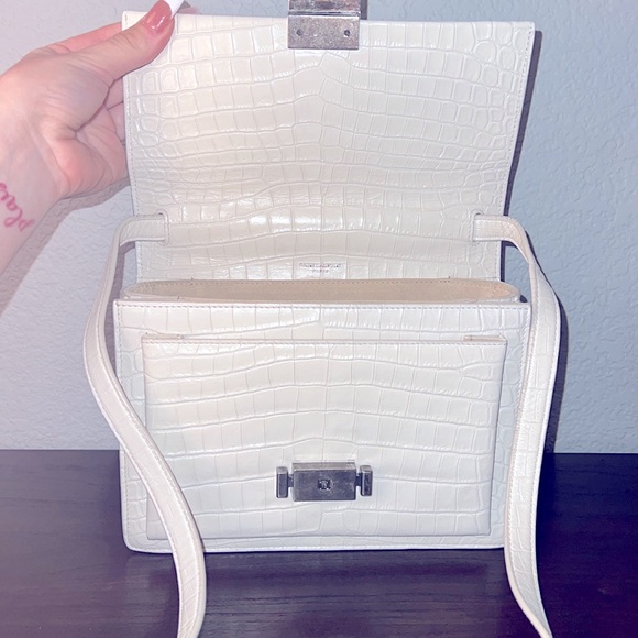 SAINT LAURENT MEDIUM BELLECHASSE CROC EFFECT TOP HANDLE BAG - Picture 4 of 13